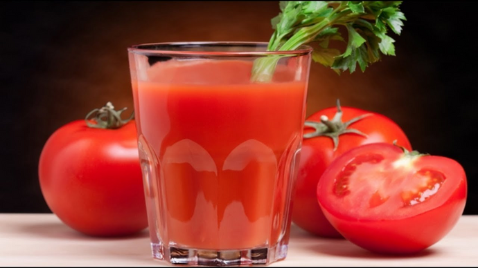 21 Best Tomato Juice Benefits For Skin, Hair and Health !